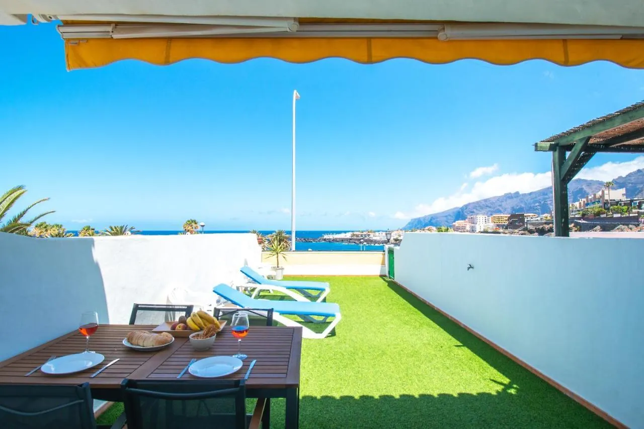 El Varadero Grande Terrasse Ensoleillee Face A La Mer Daire Puerto de Santiago  İspanya