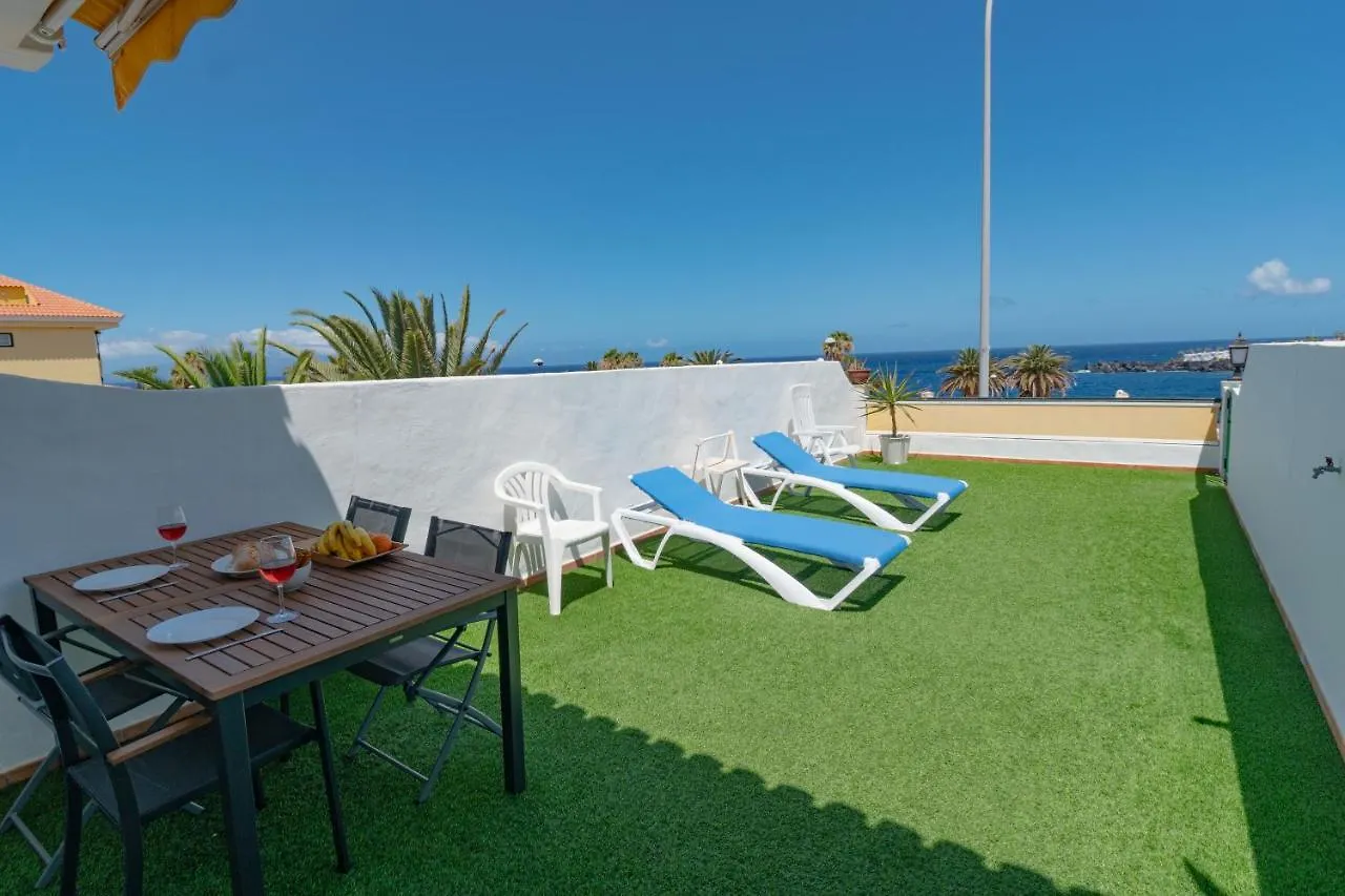 El Varadero Grande Terrasse Ensoleillee Face A La Mer Daire Puerto de Santiago